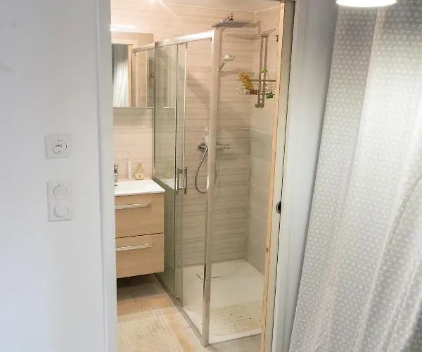 Maison 3ch 65m2 En Bord De *